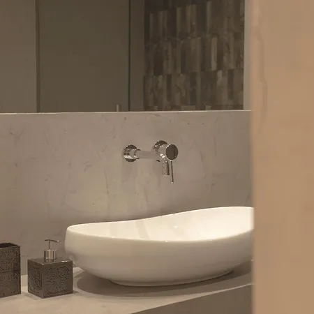 Apartment Living Stone Bronze *