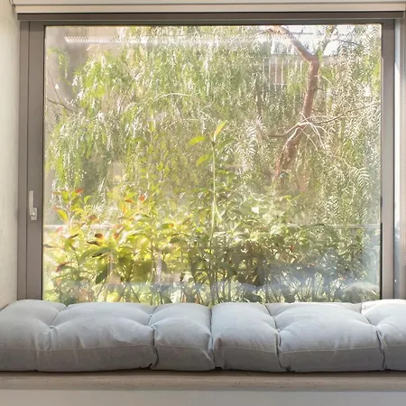 Apartment Living Stone Bronze *